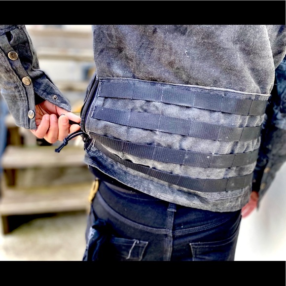 🦊 FOX & VIXEN || HANDMADE VINTAGE || Black Waxed Acid-washed Long Sleeve Jacket - Picture 10 of 16